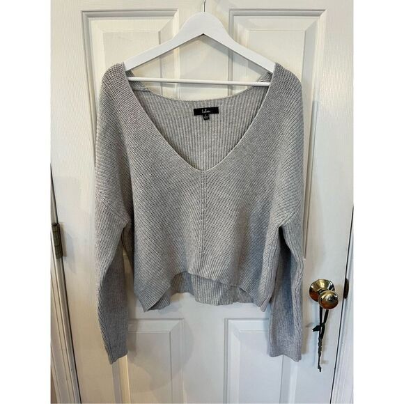 Lulus Gray Deep V-Neck Cropped Sweater sz L EUC - Picture 1 of 6